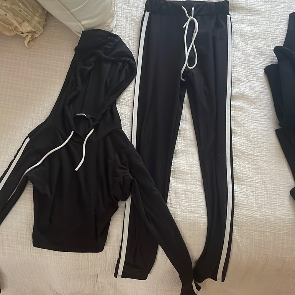 Fashion nova sweat set